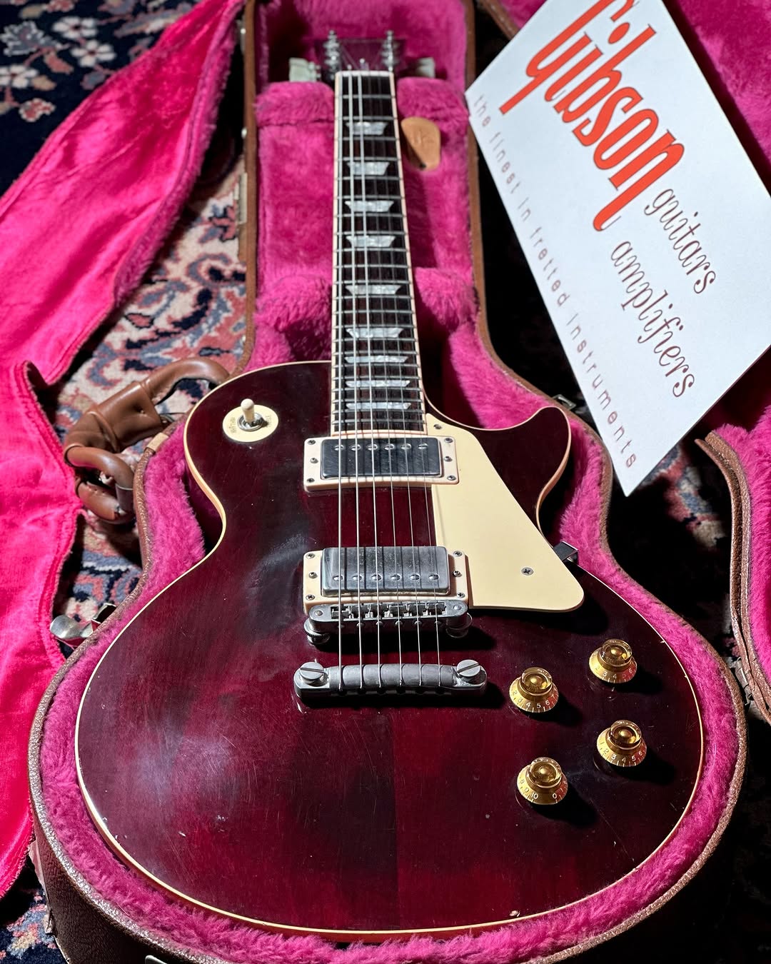 1993 Gibson Les Paul Standard – Wine Red