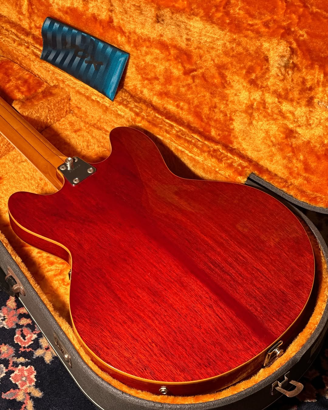 1967 Vox Super Lynx – Cherry Finish