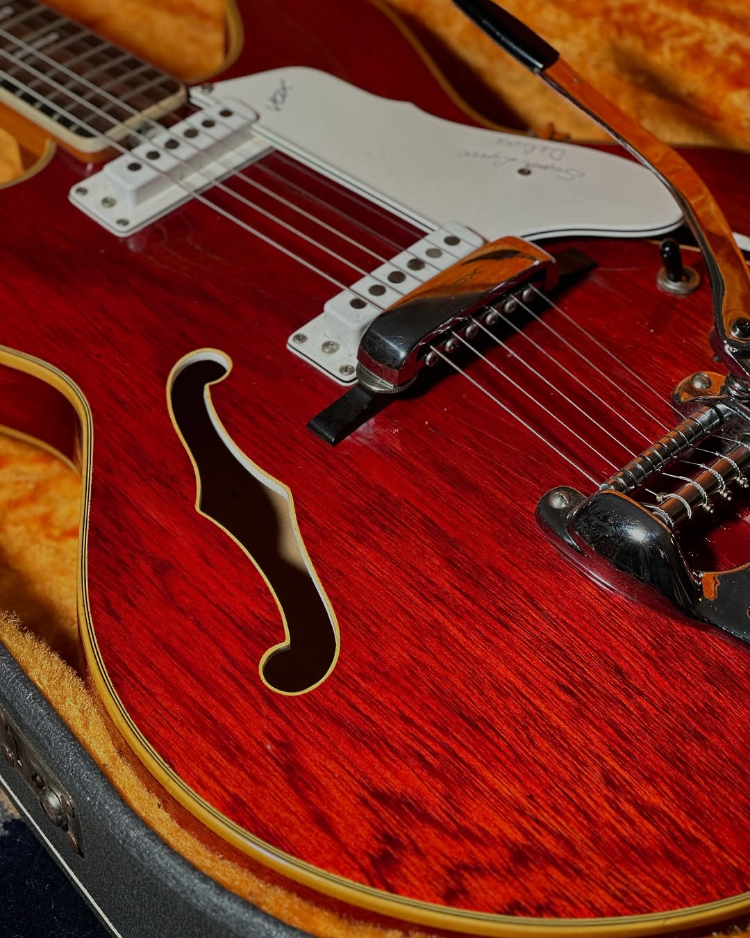 1967 Vox Super Lynx – Cherry Finish