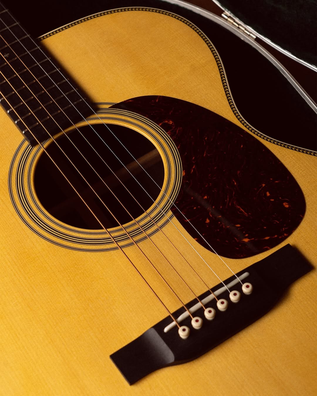 2020 Martin 000-28 Custom Shop – Premium Build