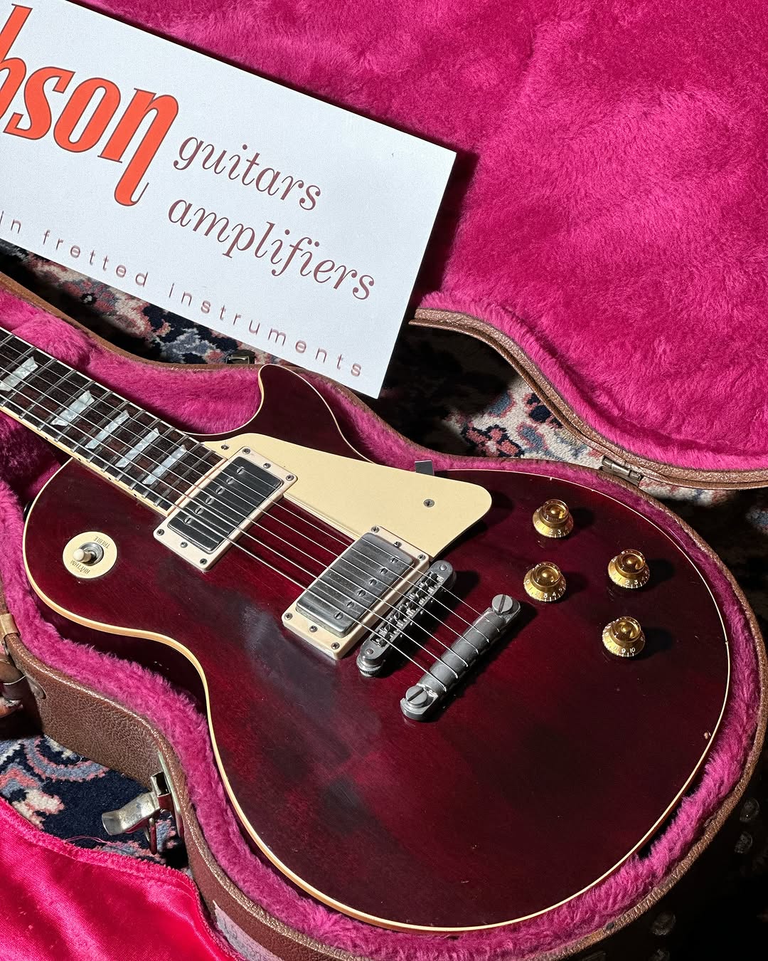 1993 Gibson Les Paul Standard – Wine Red