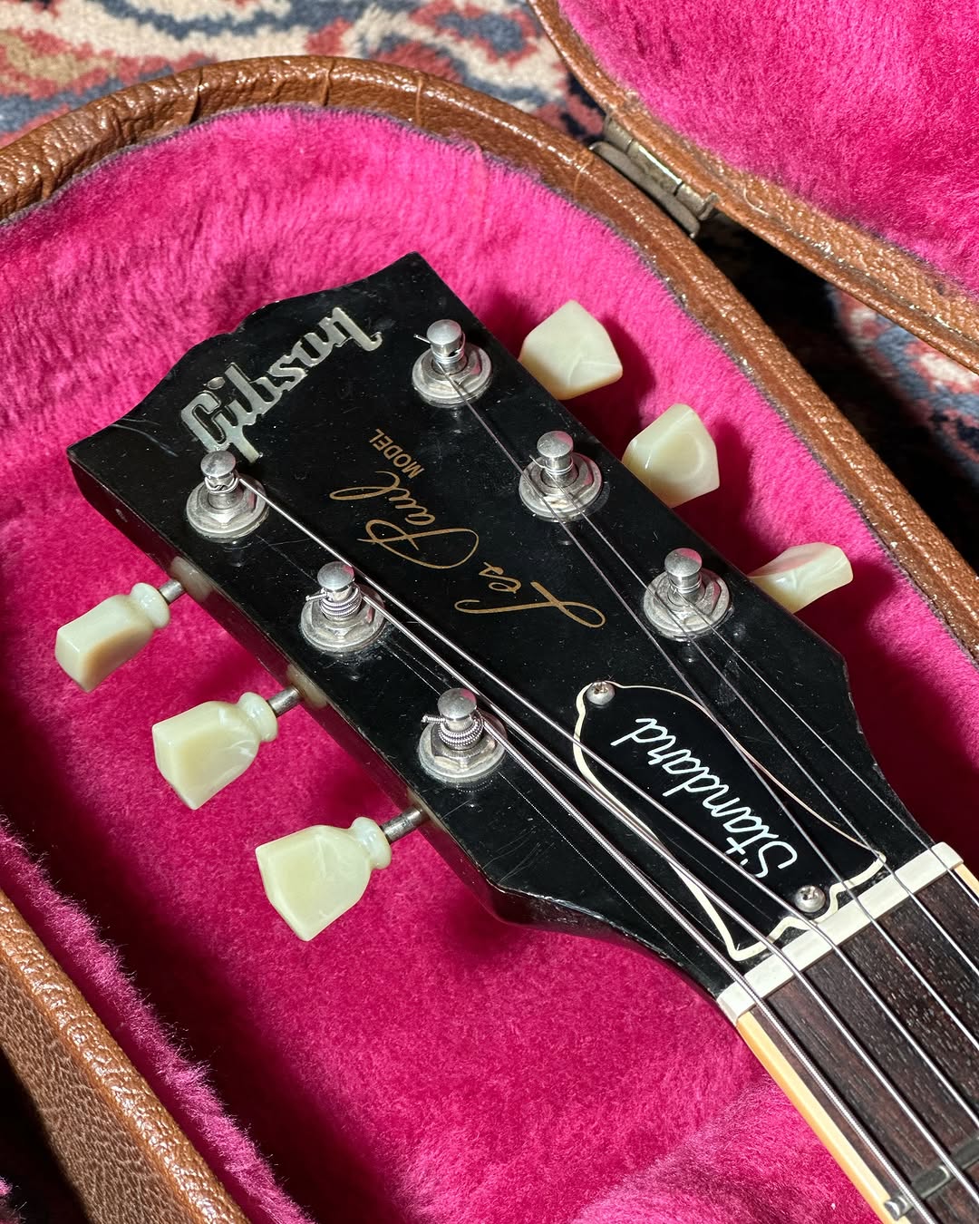 1993 Gibson Les Paul Standard – Wine Red